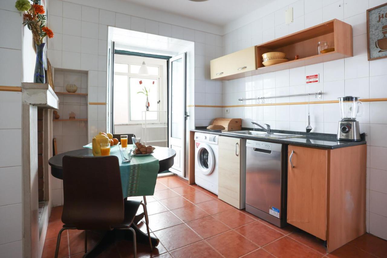 City Center Apt In Lively Bairro Alto! Lizbona Zewnętrze zdjęcie
